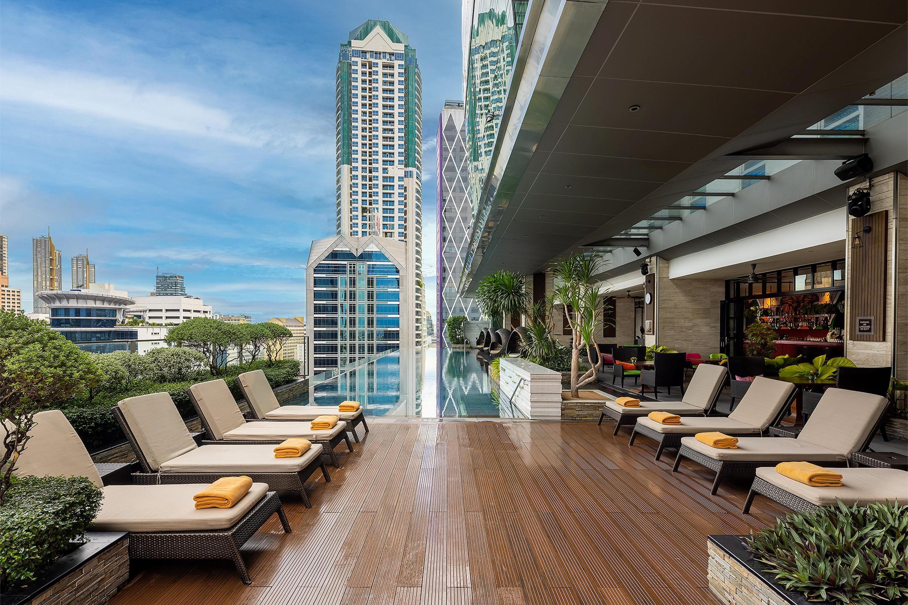 Eastin Grand Hotel Sathorn Review